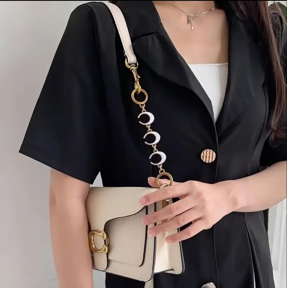 🆕️C White & Gold Strap Extention / Keychain